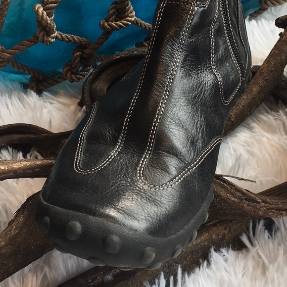 Wanted Leather Upper Ankle Boot. - Picture 4 of 16